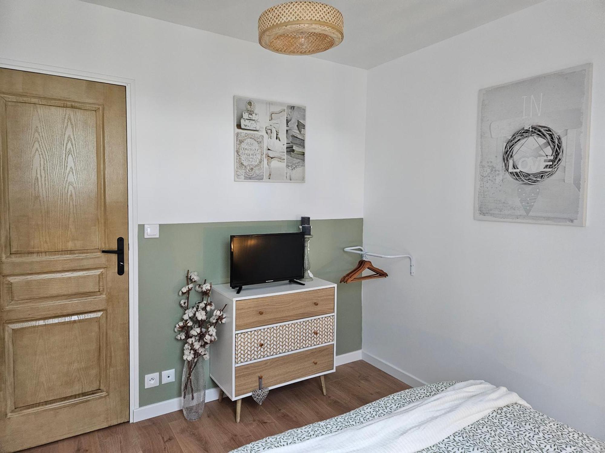L'Escapade, Maison De Campagne Etienville Экстерьер фото